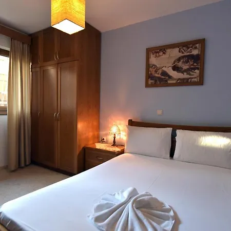 Camellia Beachfront House Potidea Apartment *